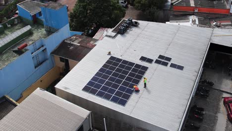 Solarpaneldach-Des-Im-Bau-Befindlichen-Unternehmens
