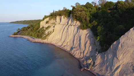 Scarborough-Bluffs-cliff-erosion-along-freshwater-Lake-Ontario-shoreline-during-sunrise