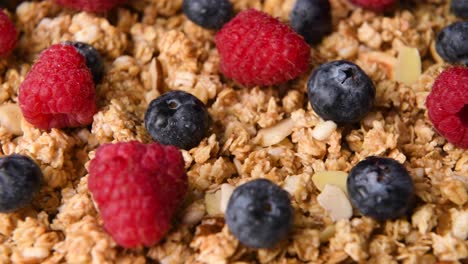 Close-up-detail-shot-of-a-granola-and-fruit-breakfast