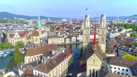 Antena-Zurich-Suiza-Orbita-Iglesia-Europa-Puente-Reloj-Arquitectura-Turista