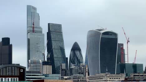 Famous-landmark-skyscrapers-in-financial-district-in-City-of-London