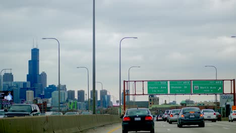 4k-city-traffic-in-chicago-suburb-driving-transit-rush-hour