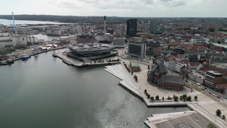 Luftbild-Aarhus-Dokk-1-Bibliothek-Und-Stadt