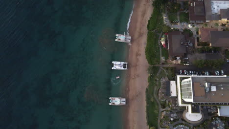 Boats-on-a-Maui-Beach-at-Golden-Hour