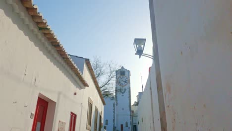 Kirche-Santa-Maria-Algarve-Portugal
