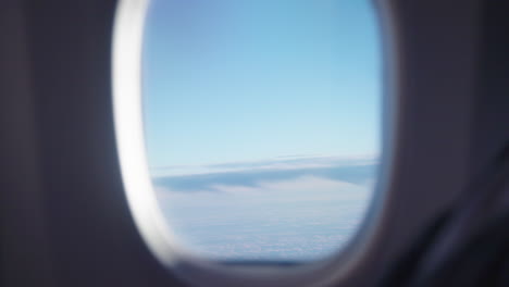 Erleben-Sie-Die-Atemberaubende-Schönheit-Islands-Von-Oben-Mit-Diesem-Stockvideo-Einer-Aussicht-Aus-Einem-Flugzeugfenster