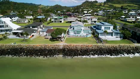 Luxury-properties-with-ocean-views-in-New-Zealand