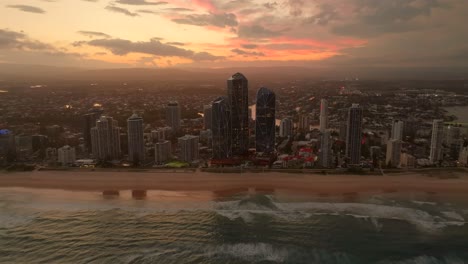 Surfer-paradise-4k-sunset-drone-footage