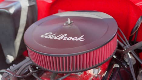 Chevrolet-C10-air-filter,-Edelbrock-air-filtrer