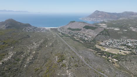 Imágenes-Aéreas-De-False-Bay-Y-La-Península-Sur,-Incluido-Glencairn.