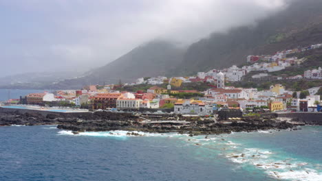 Vista-Aérea-Del-Pueblo-De-Pescadores-Garachico-En-Tenerife