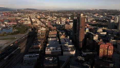 Aerial-Time-lapse-of-Sunset-over-Vancouver-Gastown