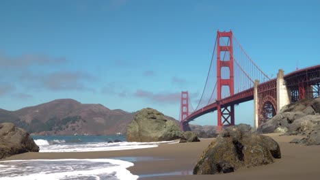 Blick-Auf-Die-Golden-Gate-Bridge-Vom-Marshell&#39;s-Beach-In-San-Francisco
