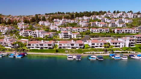 Aerial-fly-by-of-Condos-on-community-Lake-Mission-Viejo