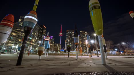 Zeitraffer-Von-Der-Kanulandung-In-Toronto-Mit-Dem-CN-Tower-Im-Hintergrund,-Kanada
