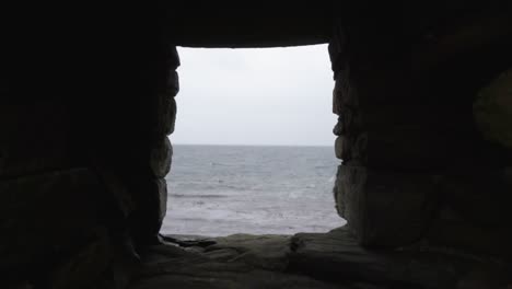 Square-view-through-stone-out-to-sea