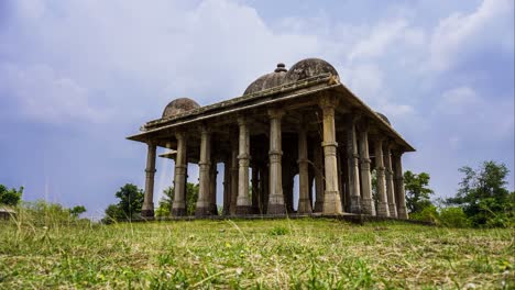 La-Mezquita-Kevada-Es-Una-Mezquita-En-Champaner,-Estado-De-Gujarat,-India-Occidental