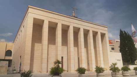 Iglesia-Franciscana-Monasterio-De-Nuestra-Señora-De-La-Salud,-Split,-Croacia