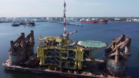 Aerial-footage-of-a-platform-in-maintenance-in-the-port-of-Rotterdam