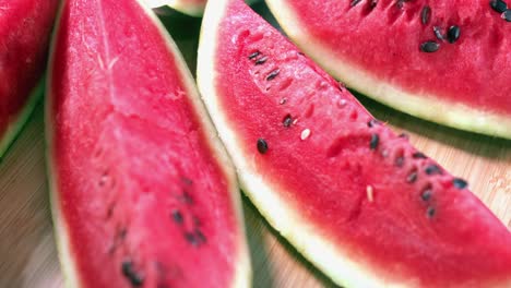 Close-Interior-Static-Shot-of-Slices-of-Watermelon-on-a-Spinner-in-the-Day