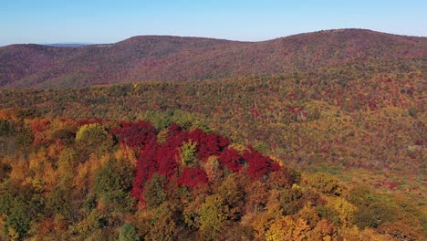 An-aerial-shot-of-Tibbet-Knob,-a-peak-of-Great-North-Mountain,-the-border-between-Virginia-and-West-Virginia