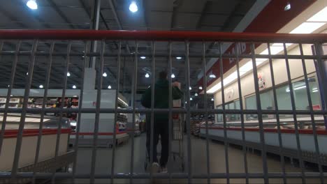 POV-Inside-Moving-Shopping-Trolly-Meandering-In-Costco