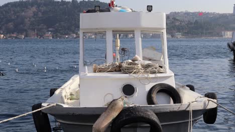 Boat-Floating-In-Bosphorus-At-Daytime-In-Istanbul,-Turkey
