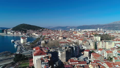 Smooth-aerial-view-of-Split,-Croatia-and-the-old-town