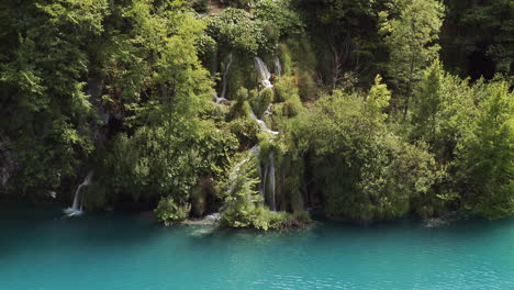 Waterfall-in-the-national-park-Plitvice-Lakes-in-Croatia
