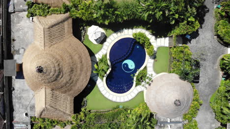 Aerial-view-directly-above-Impiana-Private-Villas-resort-in-Seminyak,-Bali