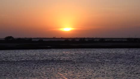 Zeitraffer-Sonnenuntergang-In-Einem-Sumpfgebiet-In-Texas