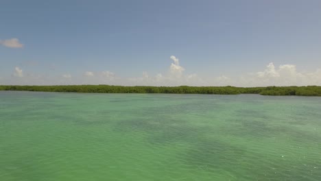 Going-through-the-Lac-Bay-mangroves-on-Bonaire
