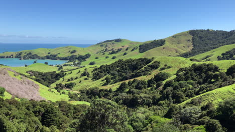 Medium-speed-pan-panoramic-view-from-the-Coromandel-peninsula-in-New-Zealand