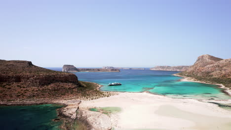 Aerial-Dolly-Zoom-of-Balos-Beach-in-Northern-Crete-on-Beautiful-Sunny-Day-with-Turquoise-Water---White-Sand