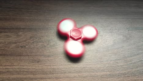 spinning-a-fidget-spinner-on-a-table