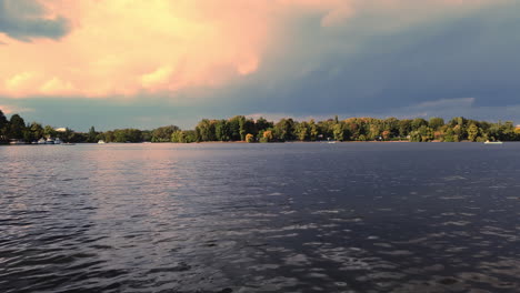 Storm-over-the-lake-time-lapse