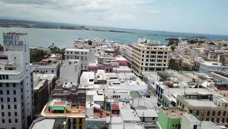 Aerial-View-Of-San-Juan-La-Puntilla-Neighborhood,-Puerto-Rico