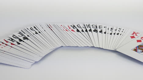 Spielkarten,-Kameraschwenkbewegung,-Casino,-Deck,-Verspielt,-Poker,-Blackjack,-Glücksillustration,-Hintergrund,-Chance,-Gewinn,-Pik,-Wette,-Vermögen,-Animation
