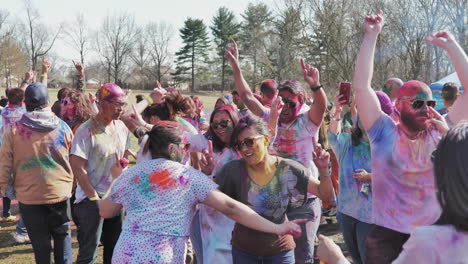 Static-slomo-of-colorful-group-dancing-together-at-Holi-festival