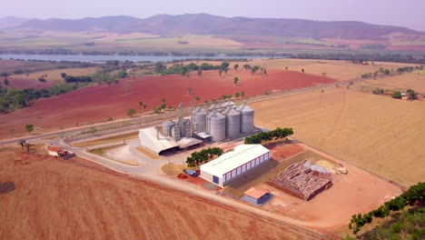 Grain-storage-silos-in-the-field