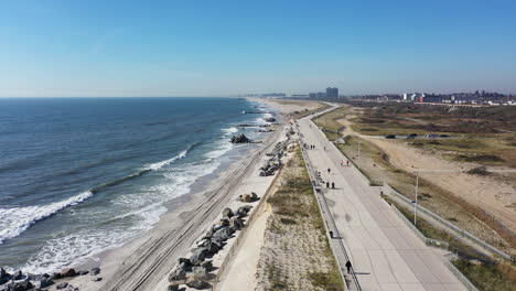 A-high-angle-view-over-the-beach-in-Far-Rockaway,-NY