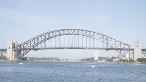 Picturesque-Landscape-Of-Sydney-Harbour-Bridge-Across-Sydney-Harbour-In-Sydney,-New-South-Wales,-Australia