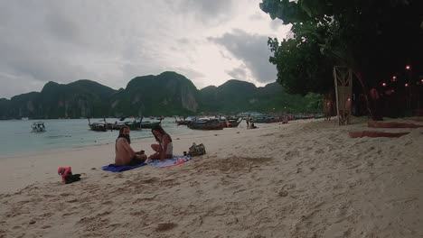 Zeitraffer-An-Einem-Strand-In-Thailand