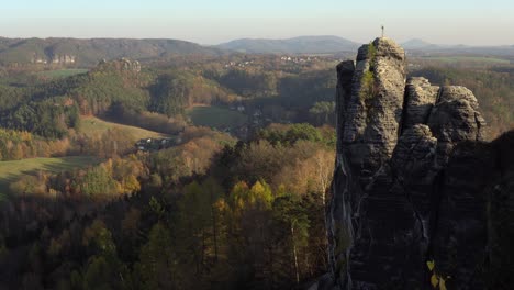 Famous-formation-of-typical-sandstone-mountains-in-Saxon-Switzerland