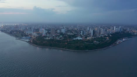 Mozambique,-Maputo-Viajando-En-Drone-4k