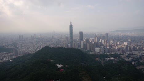 Timelapse-from-a-nice-view-point-above-taipei