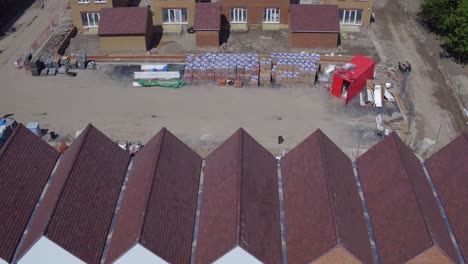 Aerial-fly-though-of-the-Redrow-homes-development,-Temple-Wharf-in-Strood-Kent