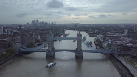 Aerial-view-of-Tower-Bridge