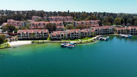 Aerial-fly-by-of-Condos-on-community-lake-mission-viejo-camera-2