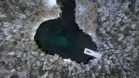 Winter-Aerial-of-Kitch-iti-kipi-in-the-UP-of-Michigan
